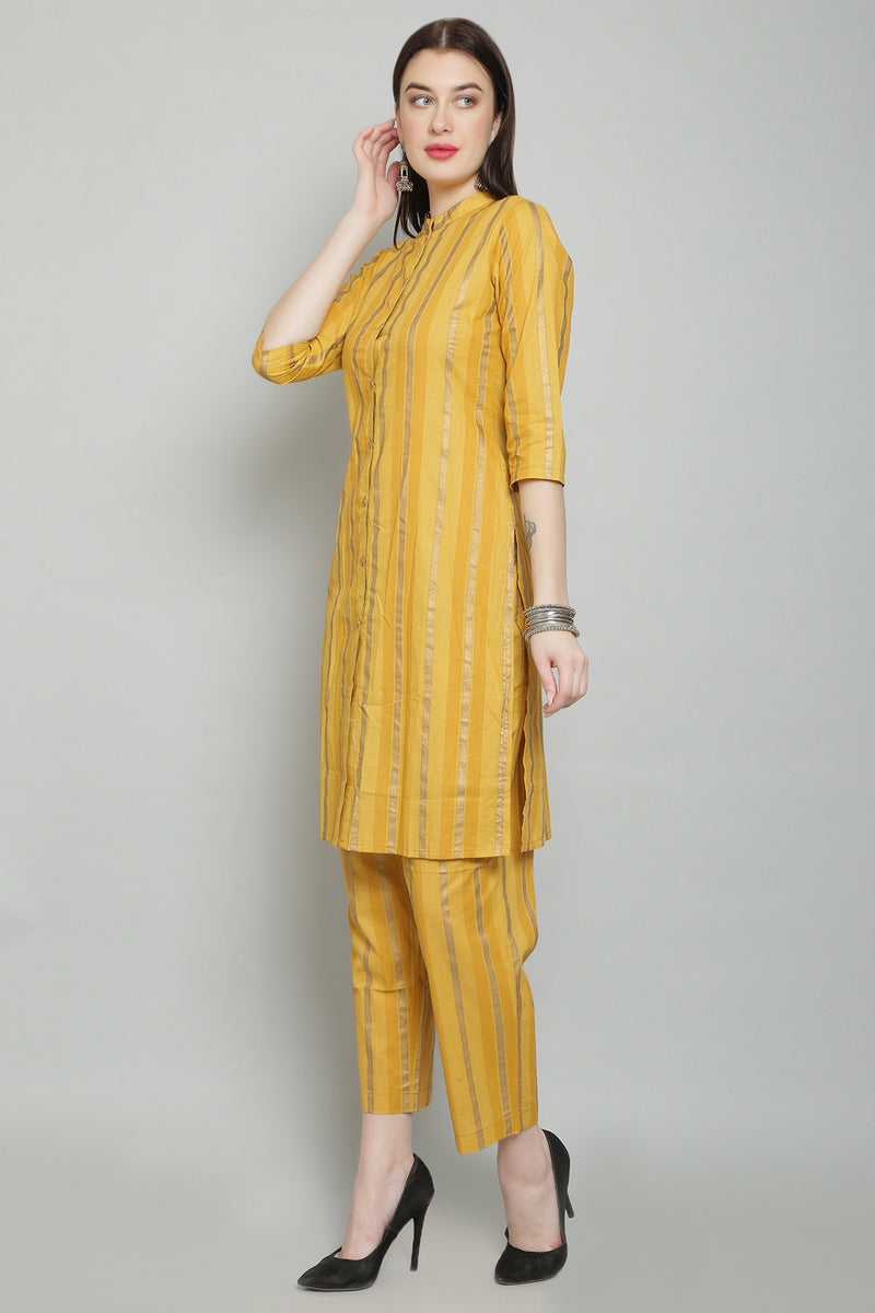 Aurelia - Elevate your everyday charm and style with our classic kurtas  crafted with subtle fabrics and #BeComplimentReady. Walk into your nearest  Aurelia store or click https://bit.ly/3aMp5MN to get this beautiful outfit.  #